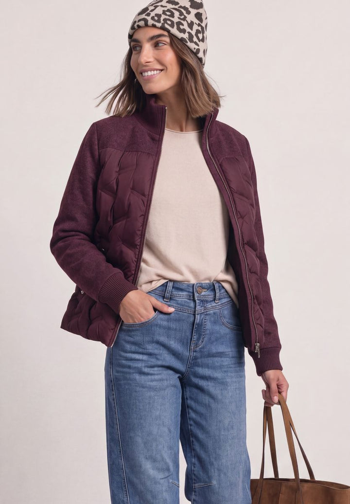 Strukturmix Jacke mit geklebter Steppung