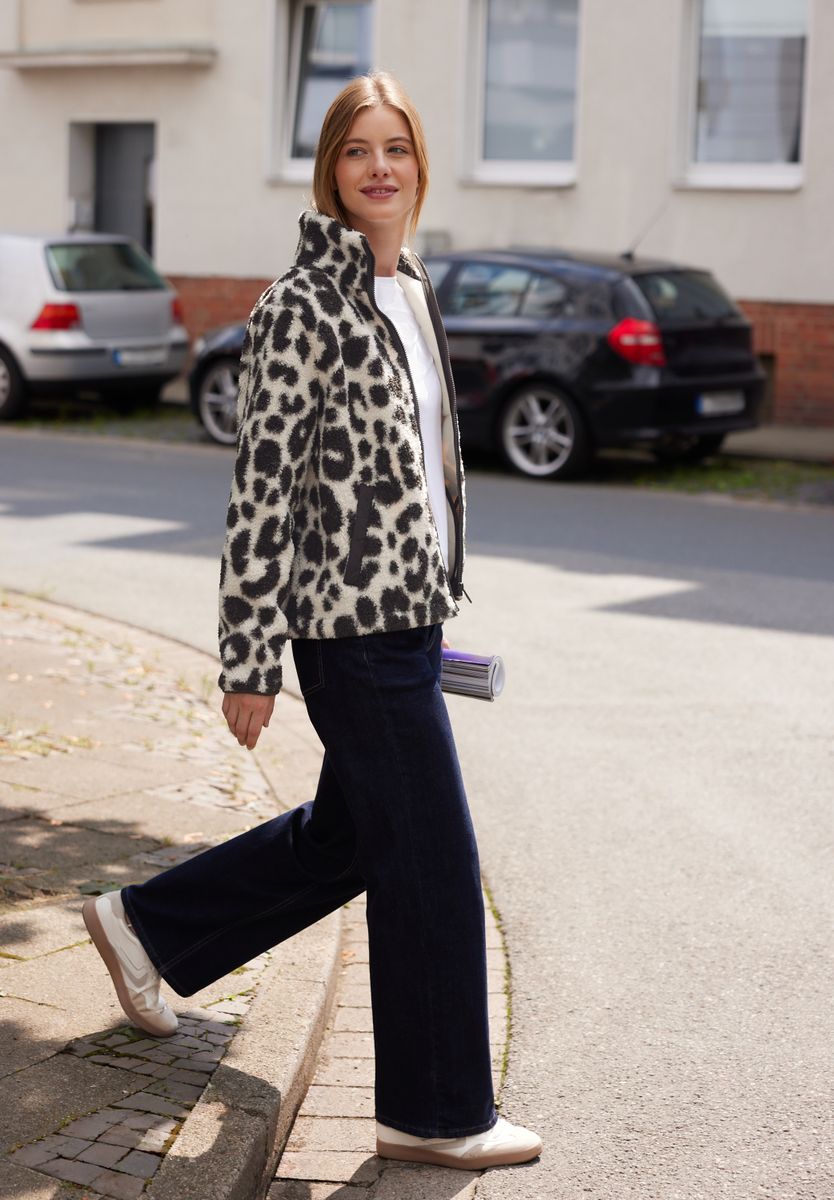 Strukturmix Jacke mit Stehkragen