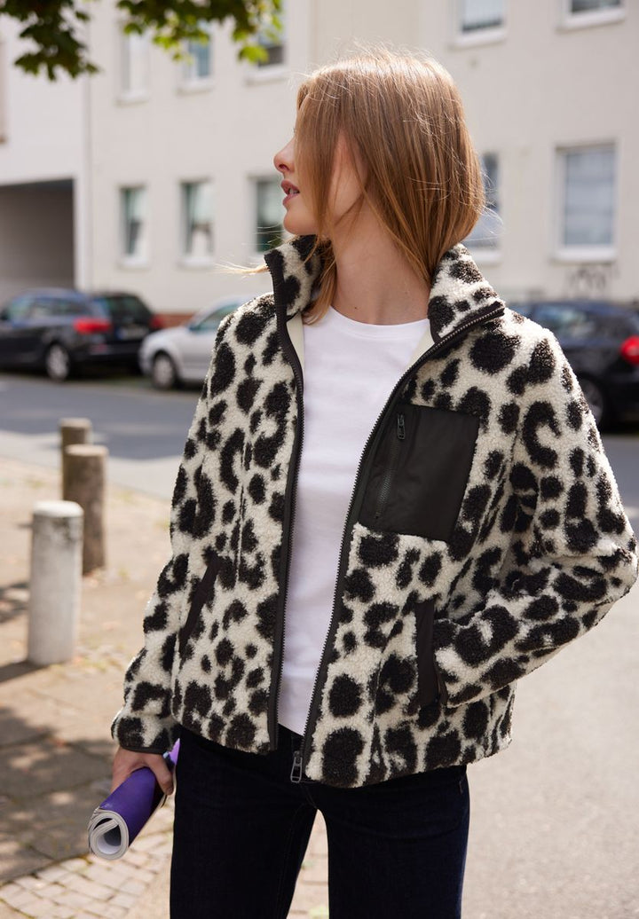 Strukturmix Jacke mit Stehkragen