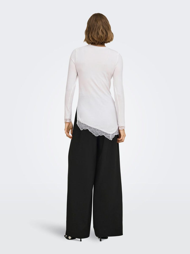 ONLGLAMOUR L/S LACE DETAIL TOP JRS