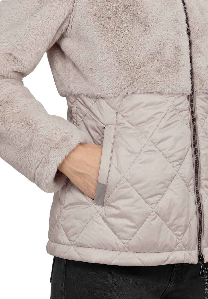 Plüschjacke
