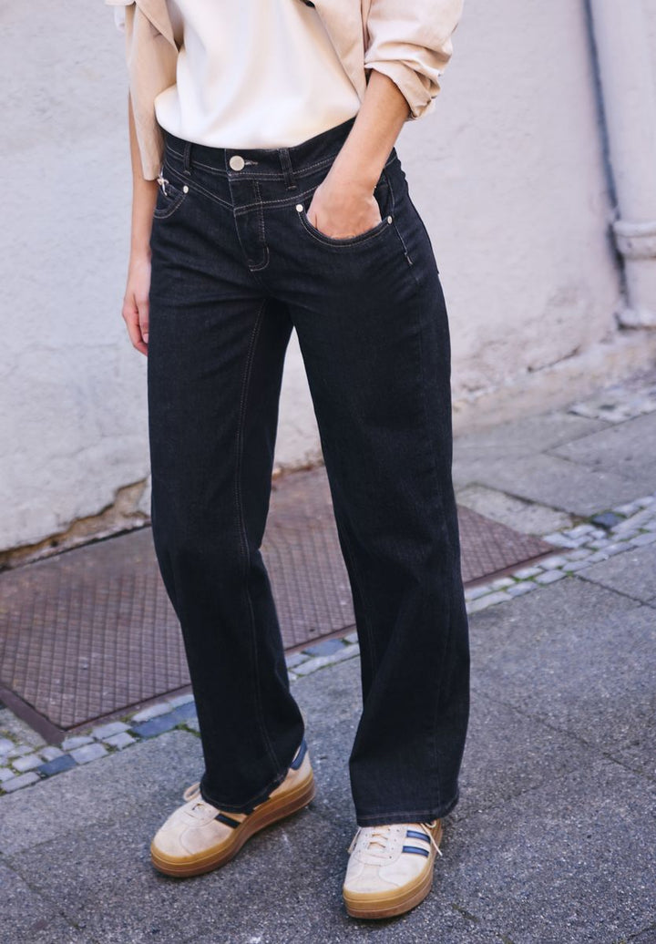 Mid Waist Wide Leg Jeans im Loose Fit