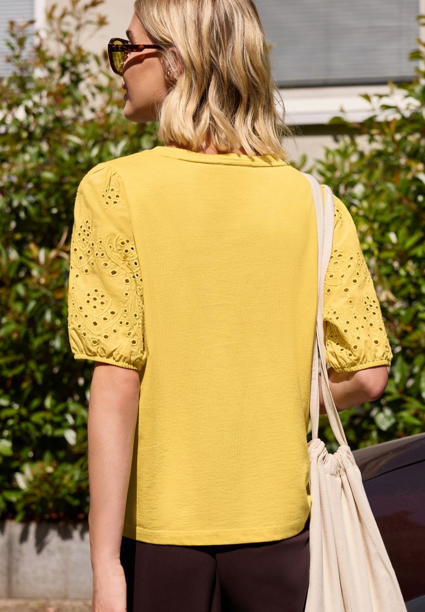 T-Shirt mit Embroidery Ärmeln