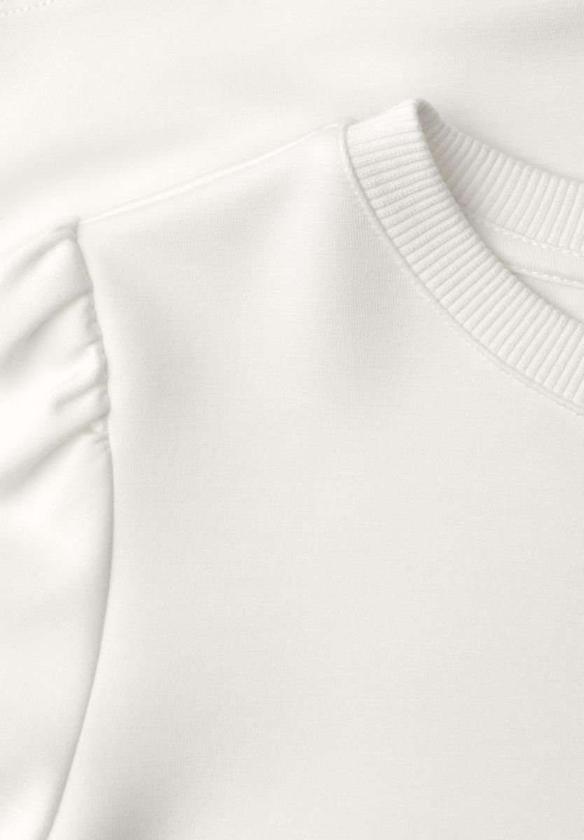 T-Shirt in Unifarbe mit Raffung