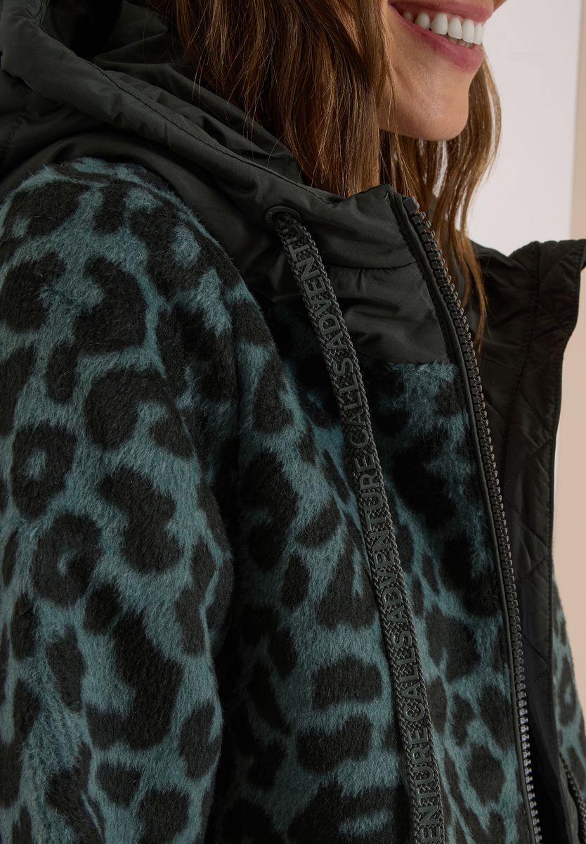 Jacke mit Wollanteil und Leo-Muster