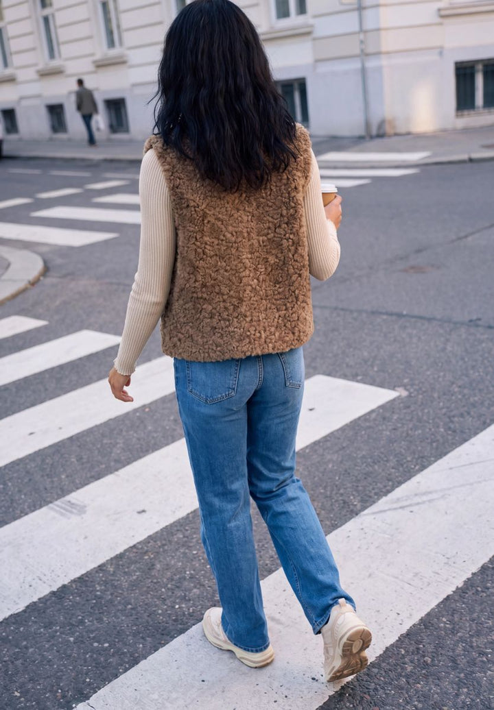 Fake Fur Weste mit Rundhals und Zipper