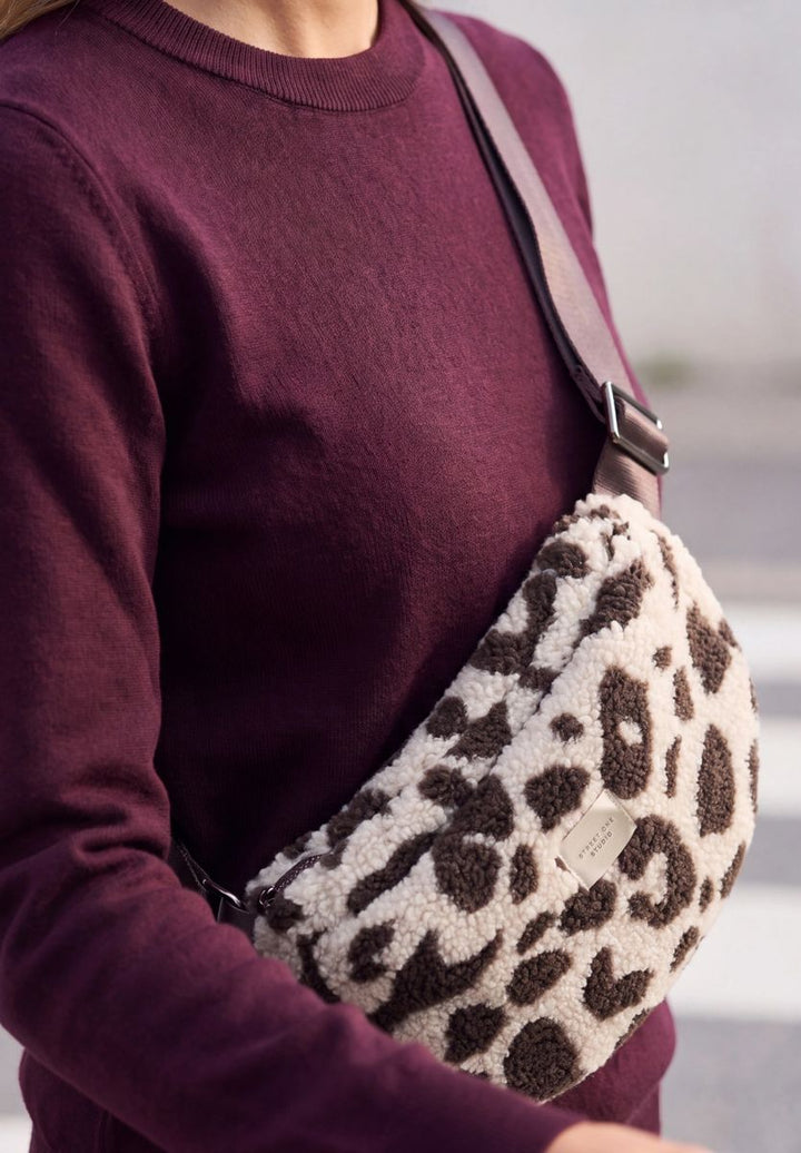 Teddy-Tasche mit Leo-Muster