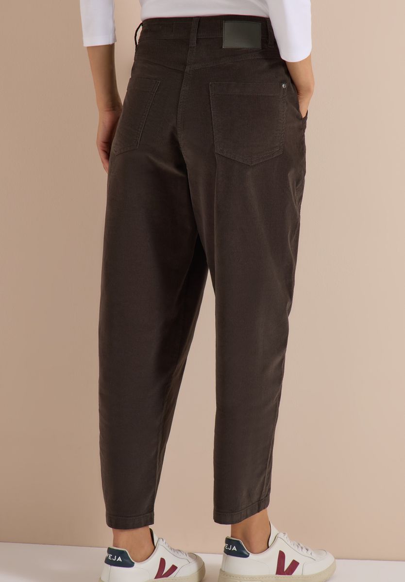 Mid Waist Barrel Leg Hose im Casual Fit