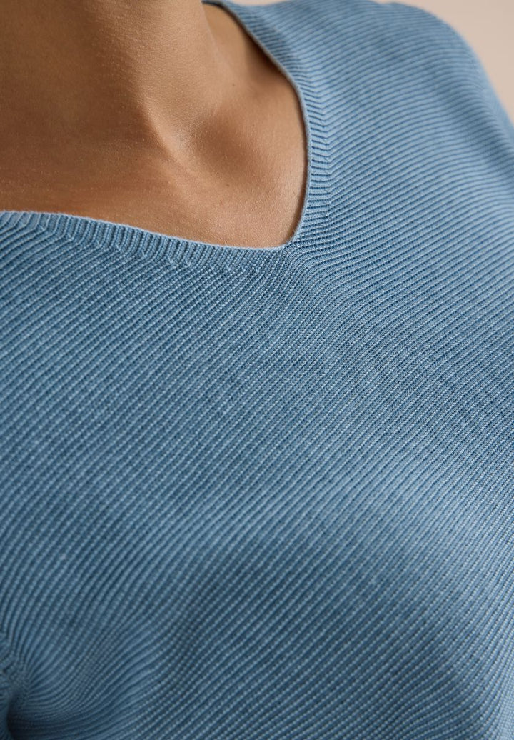 Pullover im Two-Tone-Look mit V-Neck