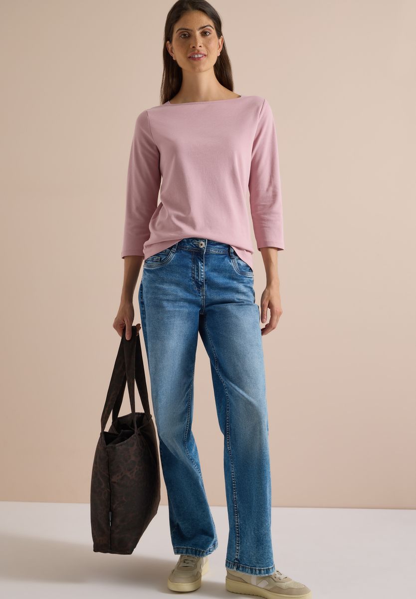 Basic Shirt mit U-Boot-Ausschnitt