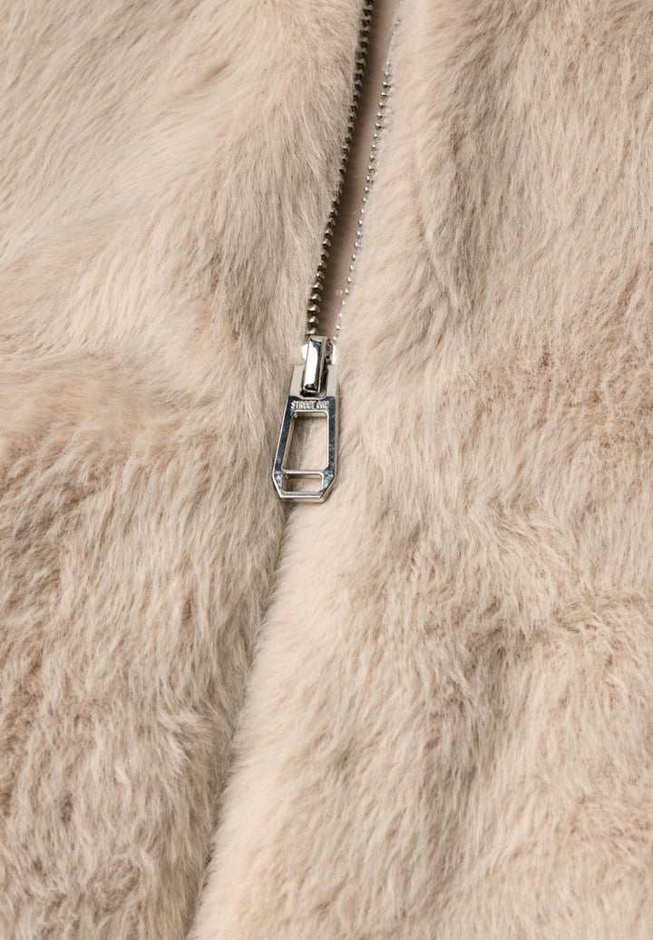 Fake-Fur Weste mit Zipper und Taschen