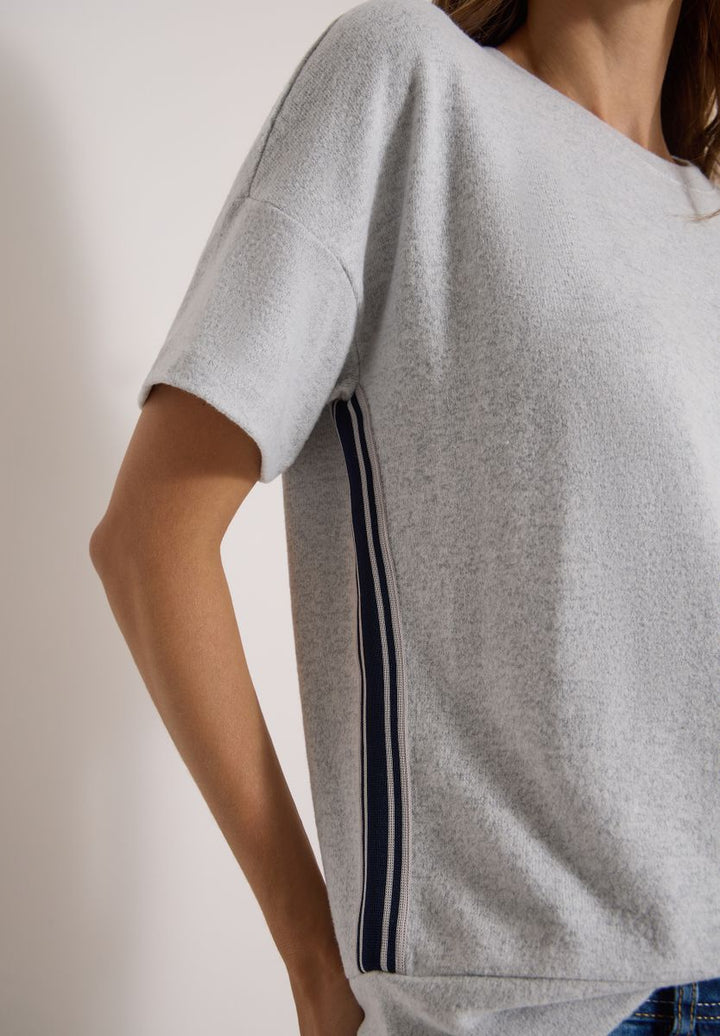 Dropped Shoulder Shirt mit Rundhals und Tape