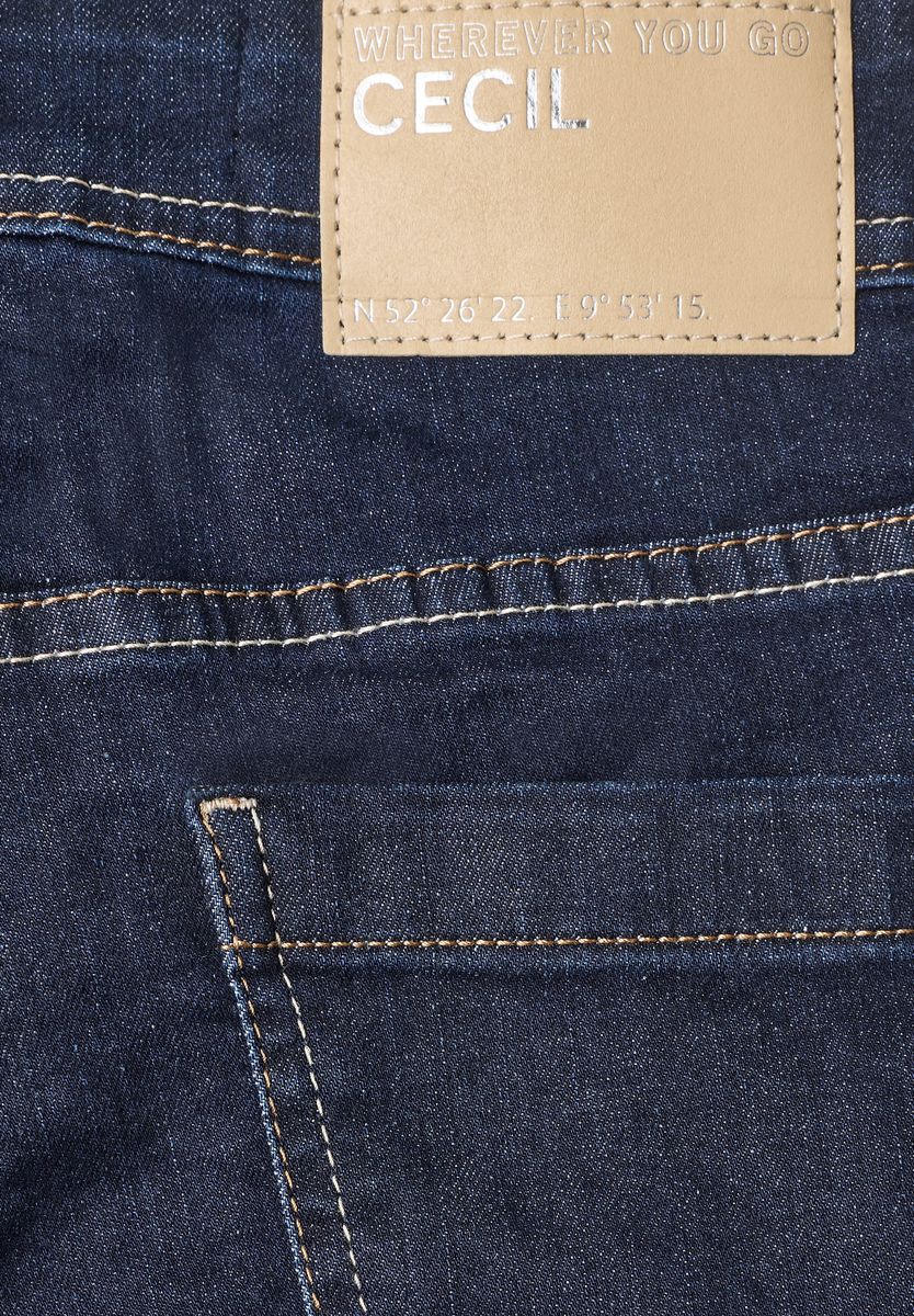 High Waist Straight Leg Jeans im Slim Fit