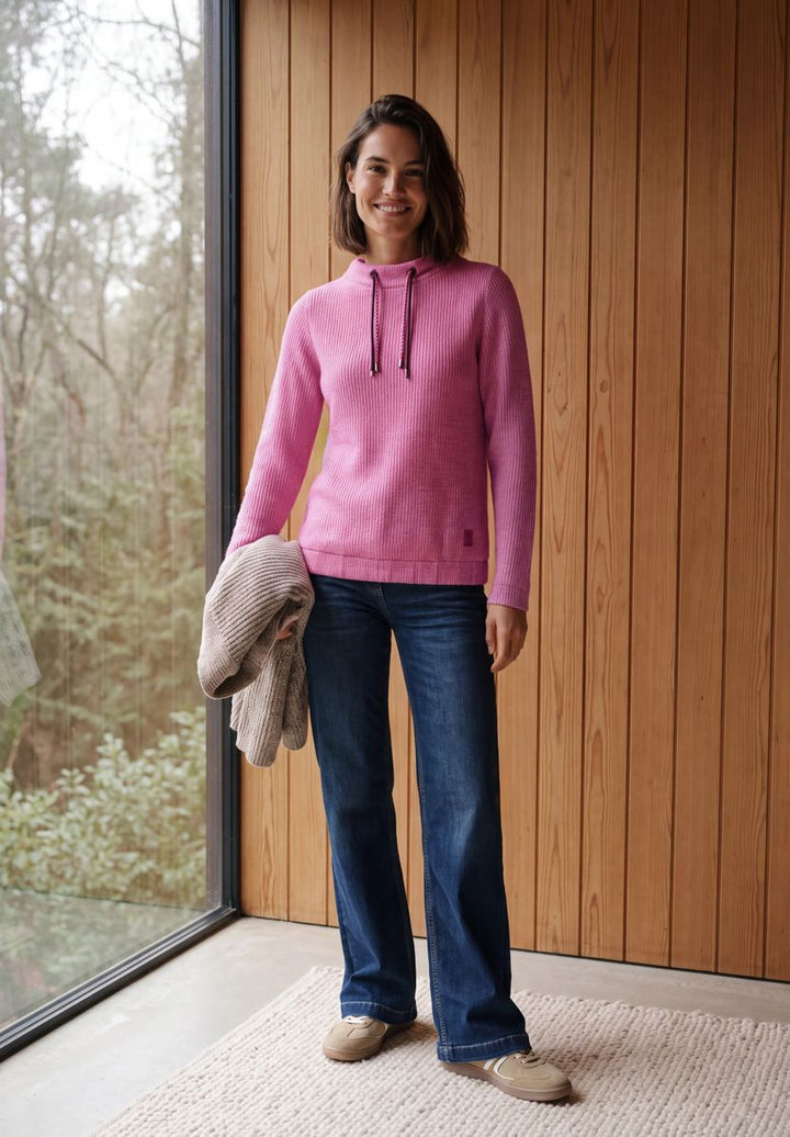Shirt in Rippstruktur mit Funnel Neck