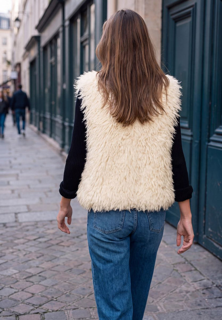 Fake Fur Weste mit Knopfleiste