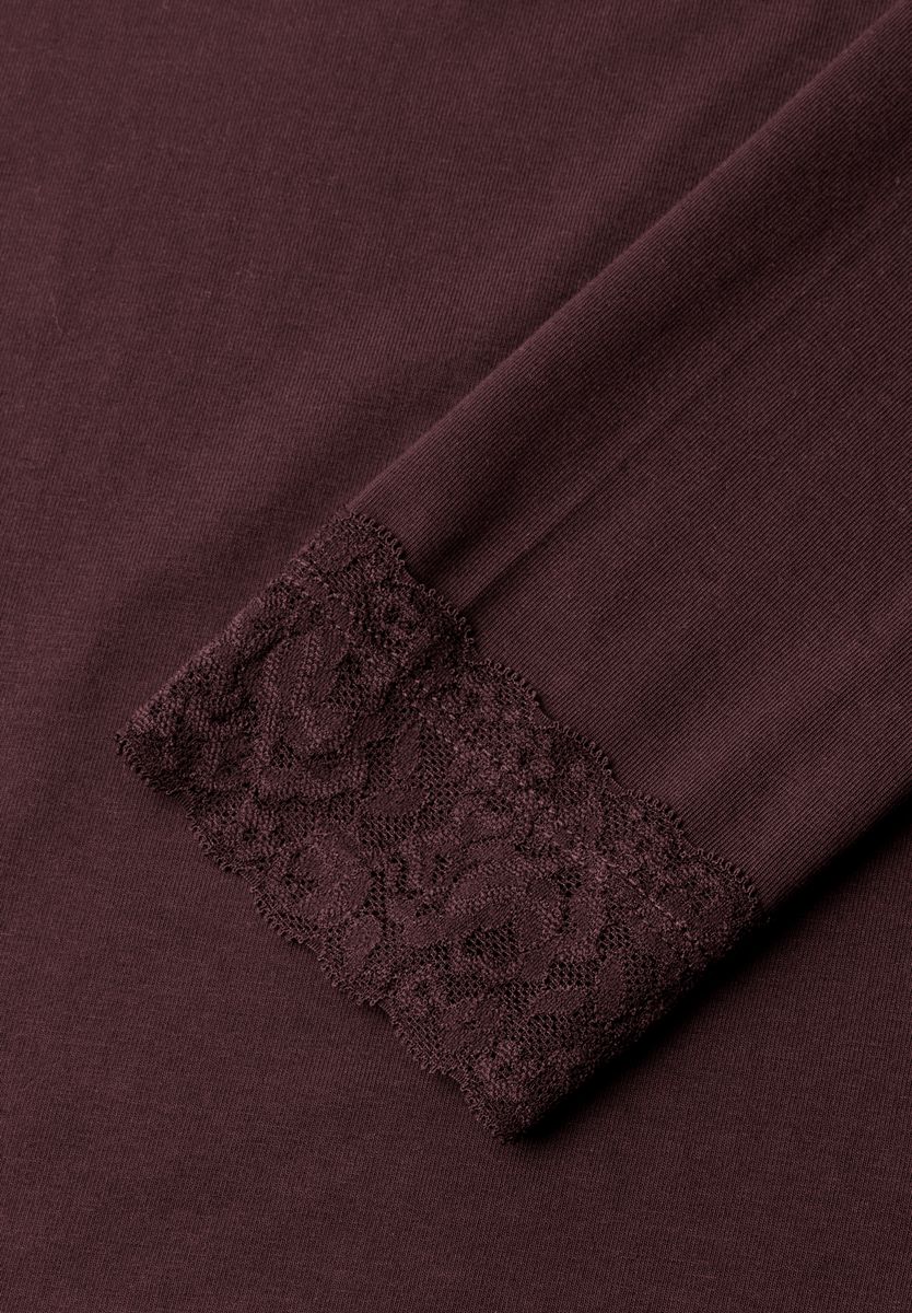 Langarm Shirt mit diagonalem Saum