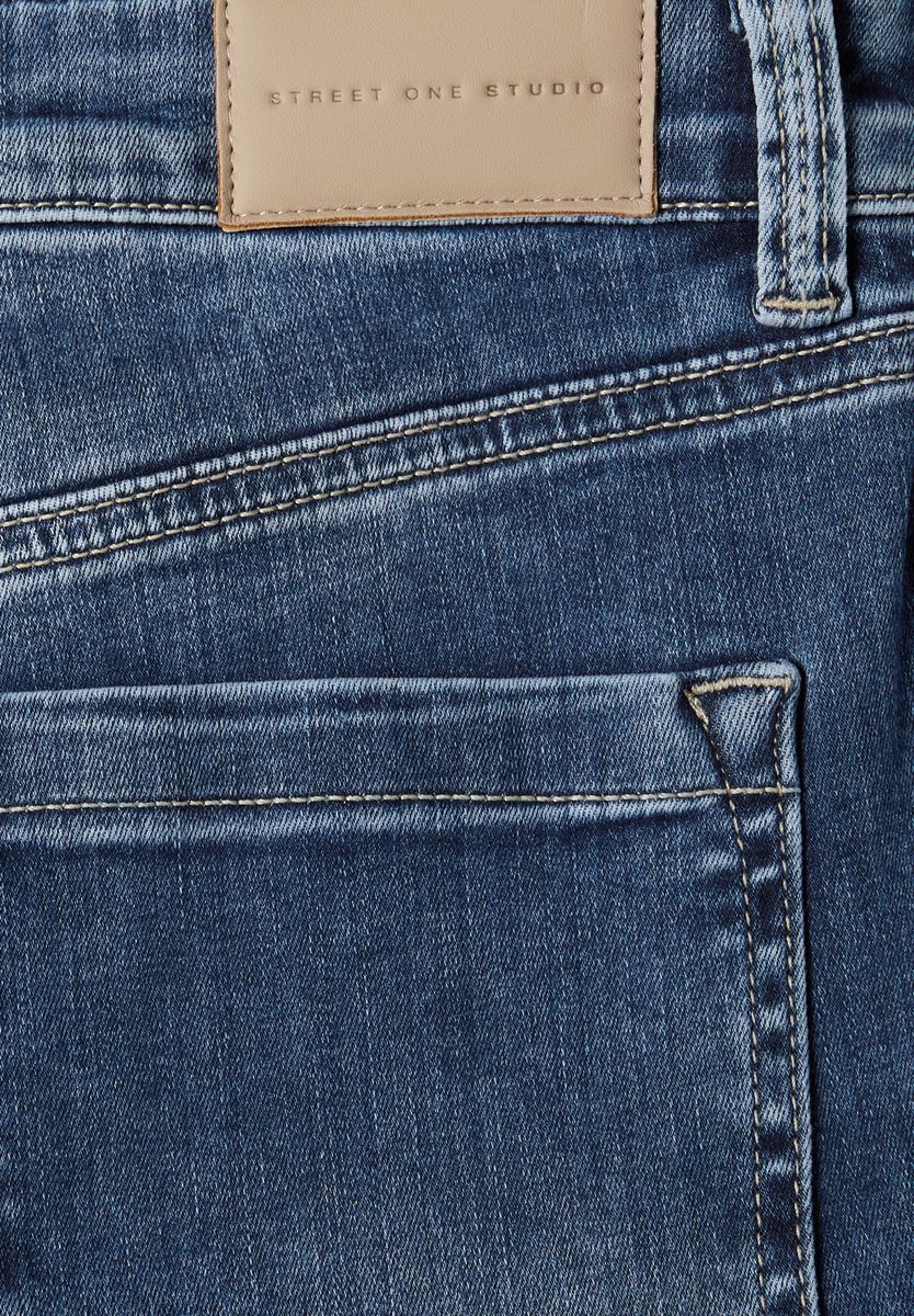 Mid Waist Wide Leg Jeans im Loose Fit
