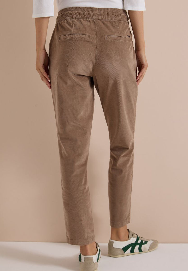 Mid Waist Slim Leg Hose im Casual Fit