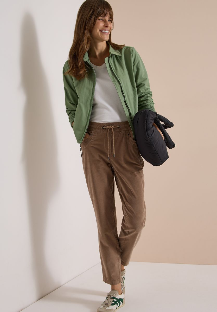 Mid Waist Slim Leg Hose im Casual Fit