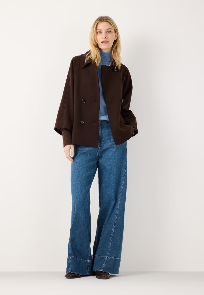 Zweireihige Wollflausch-Jacke