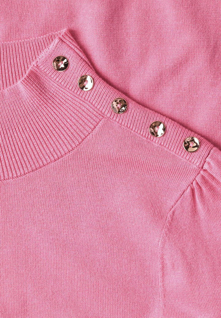 Pullover mit Turtle Neck und Knopfdetail