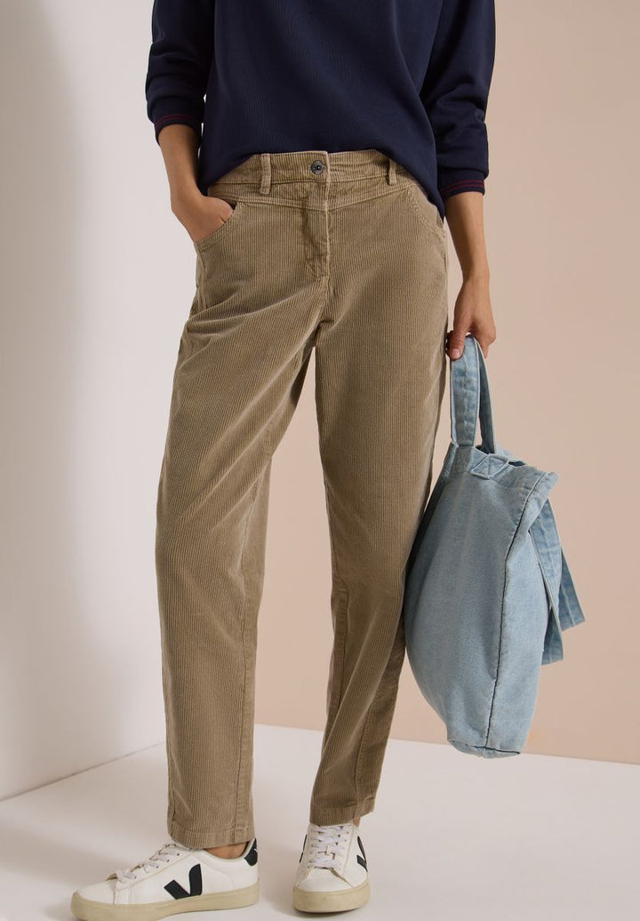 Mid Waist Barrel Leg Hose im Casual Fit