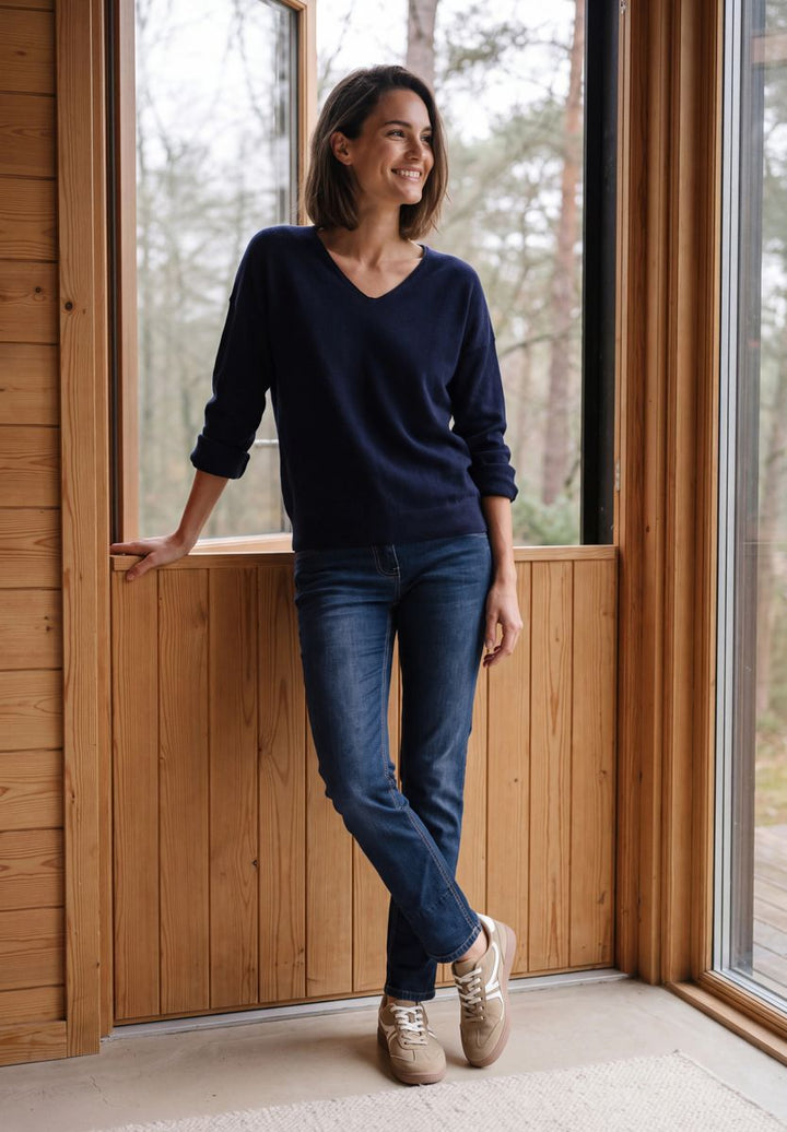Mid Waist Straight Leg Jeans im Casual Fit