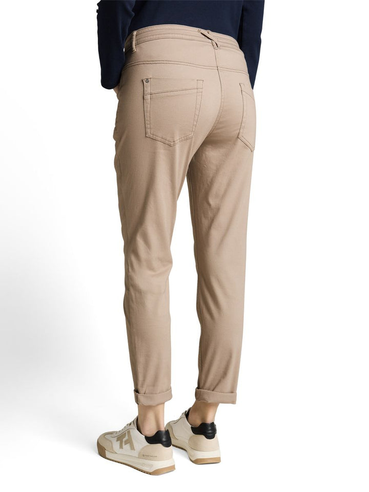 Tapered Relaxed Hose