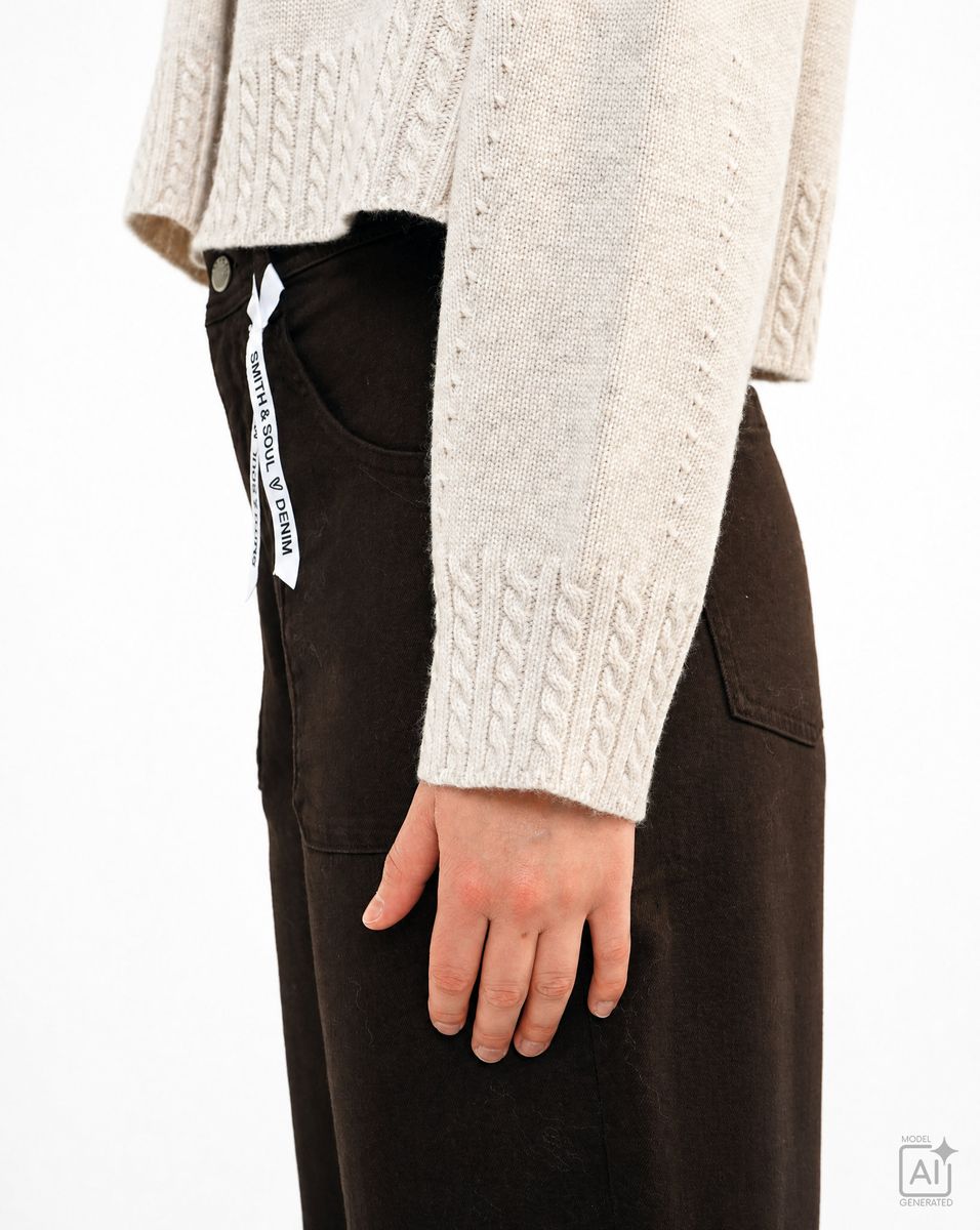 Round Neck Pullover Cable Hem