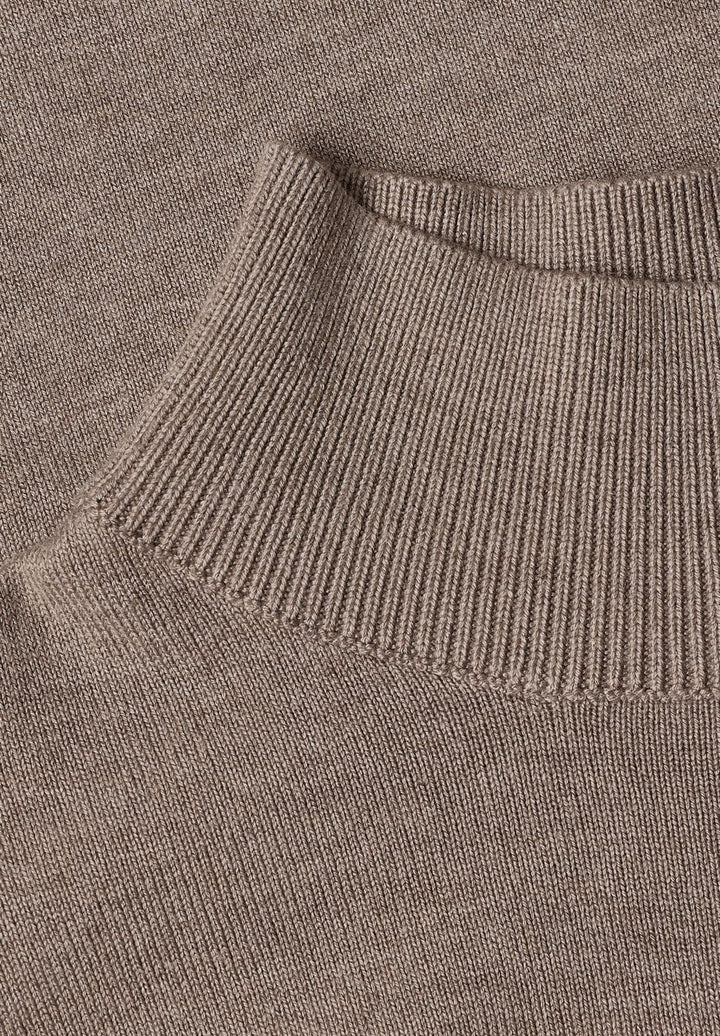 Basic Pullover mit Turtle Neck