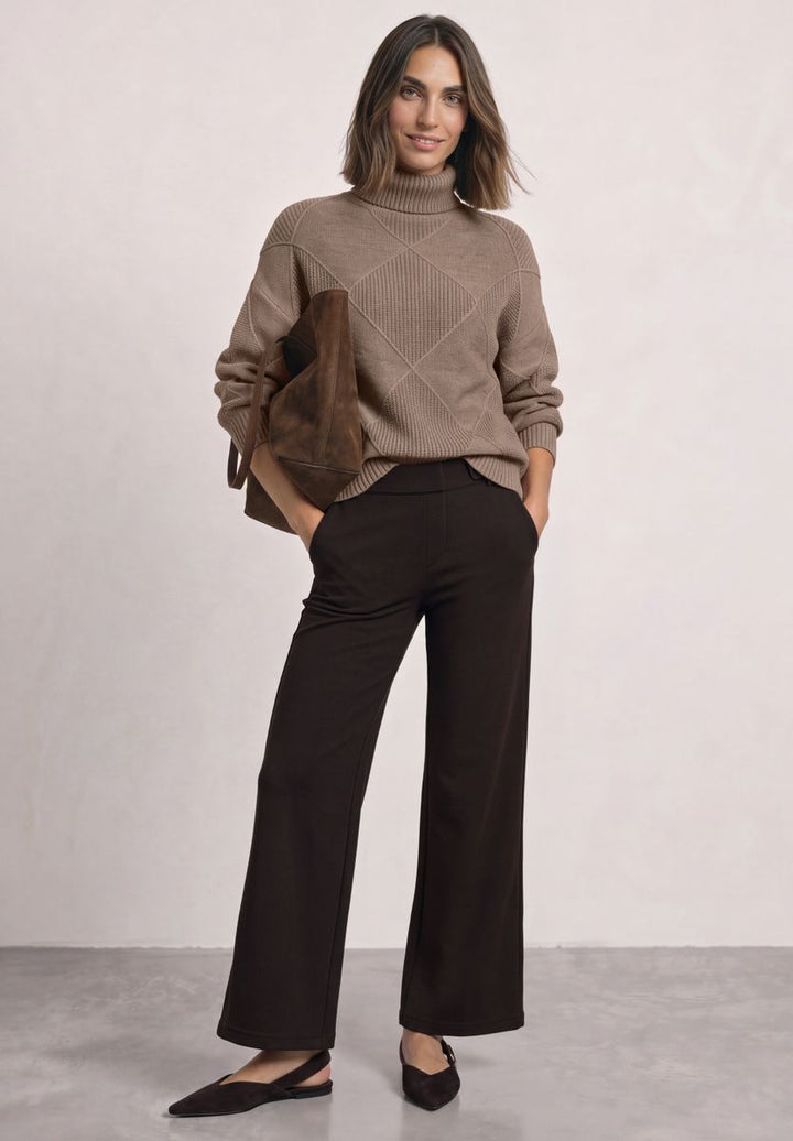 Pullover mit Rollkragen und Strukturmix