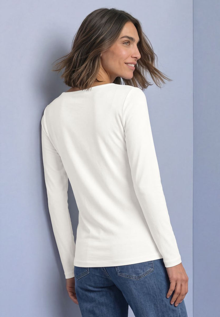 Basic Shirt mit U-Boot-Ausschnitt