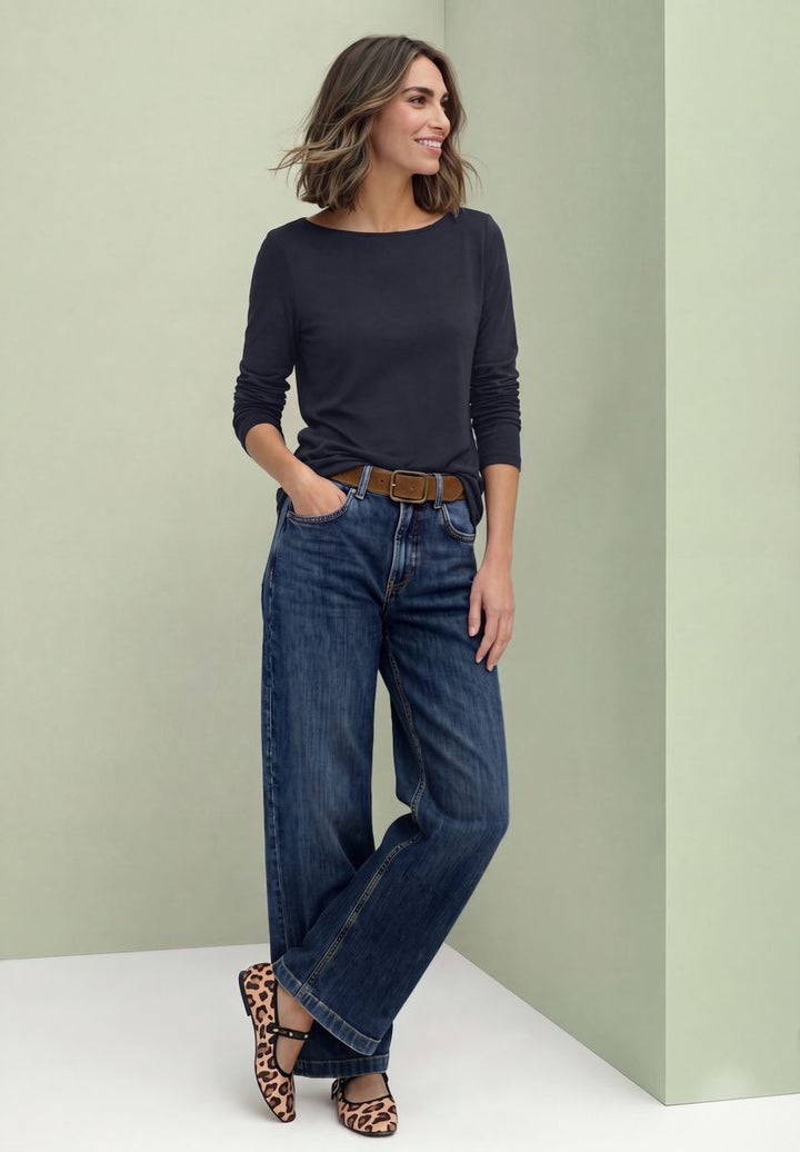 Basic Shirt mit U-Boot-Ausschnitt
