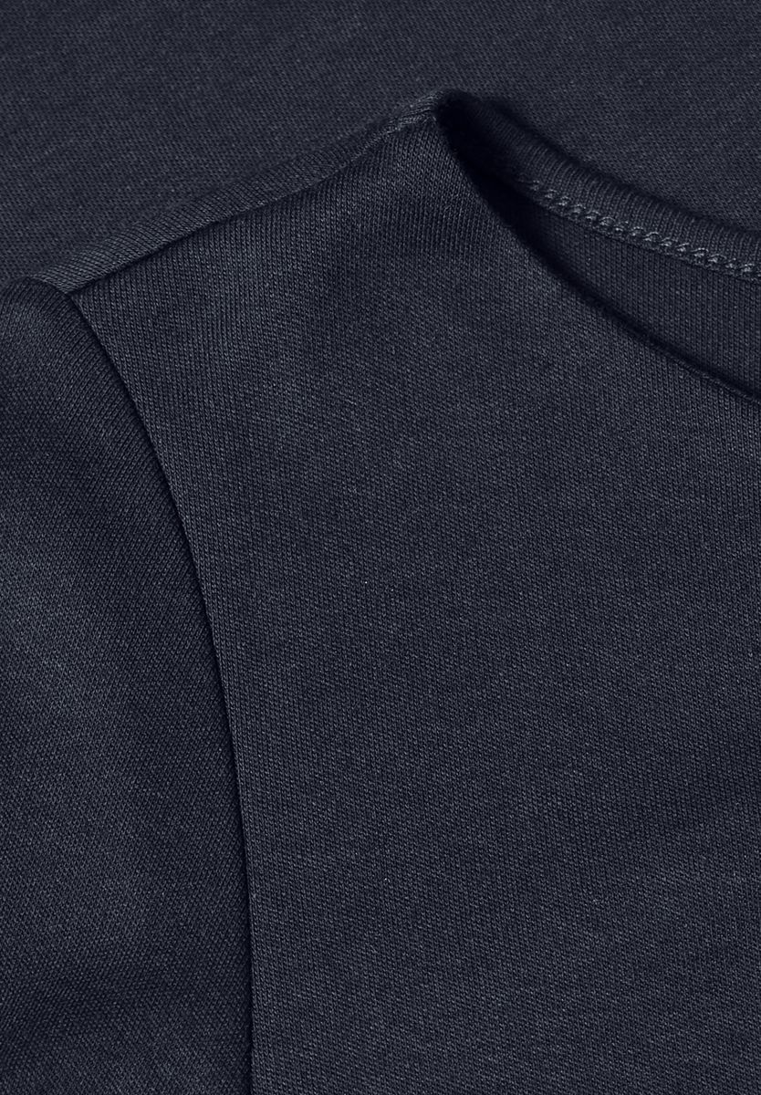 Basic Shirt mit U-Boot-Ausschnitt