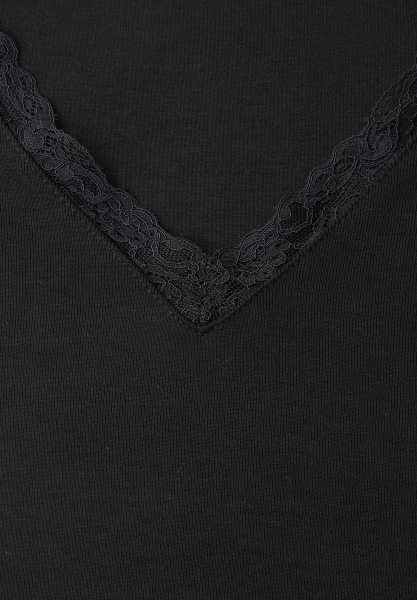 Langarm Shirt mit V-Neck und Spitzendetail