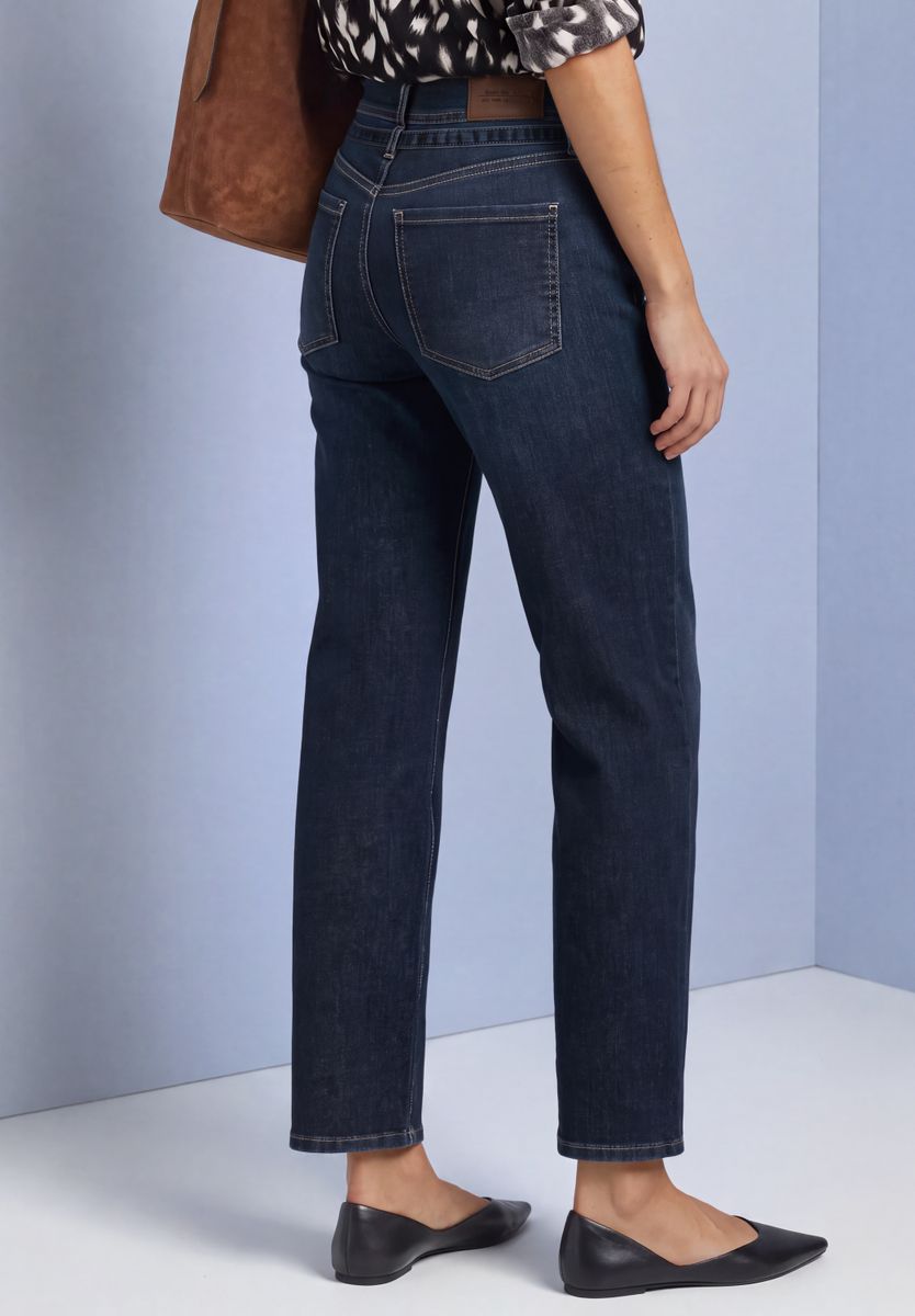 Straight Leg Jeans mit Gürtel
