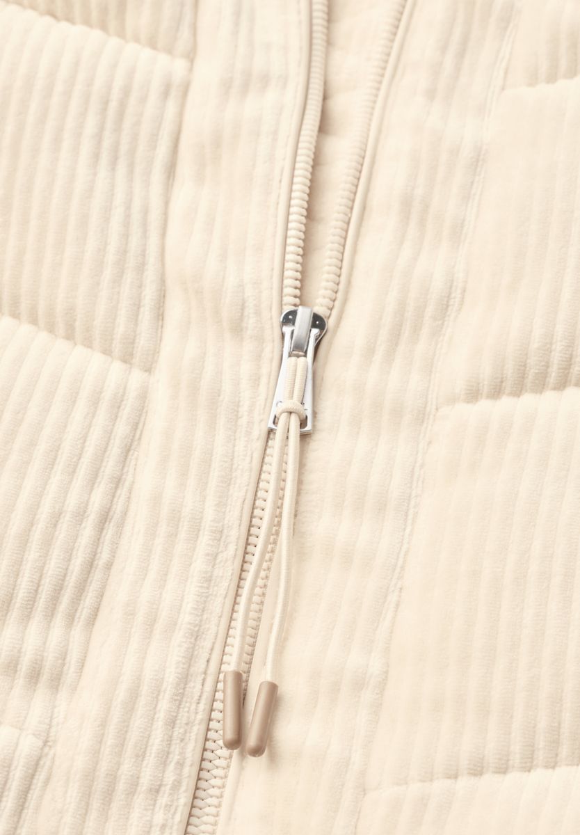 Cord-Weste mit Steppmuster und Zipper