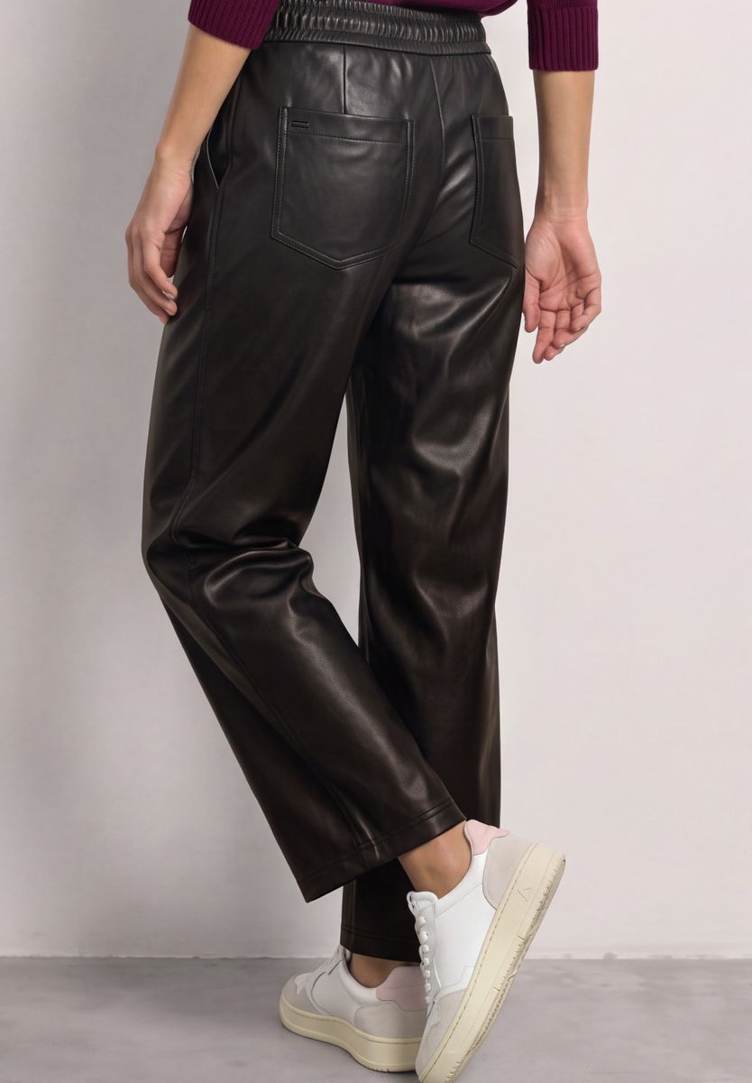 Straight Leg Hose in Leder-Optik