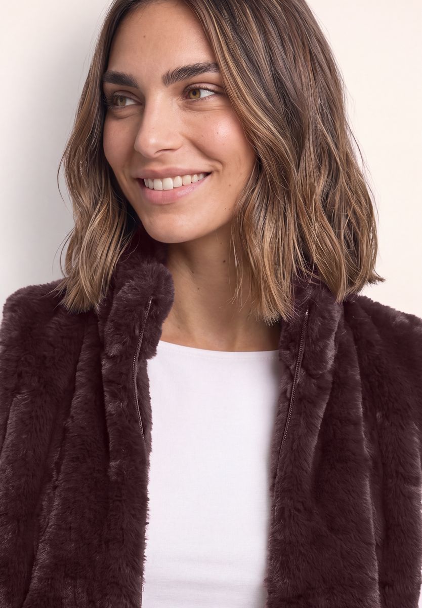 Fake Fur Weste mit Stehkragen und Zipper
