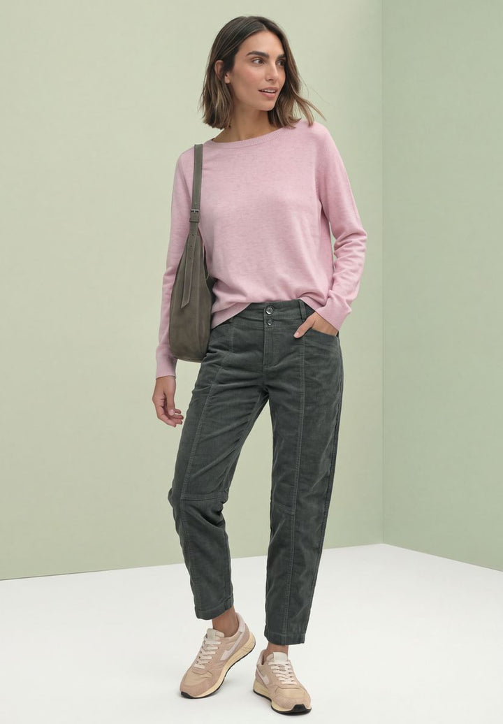 Barrel Leg Hose aus Cord im Casual Fit