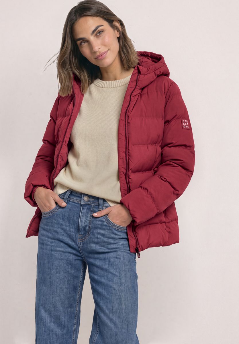 Kurze Jacke im Stepp-Look