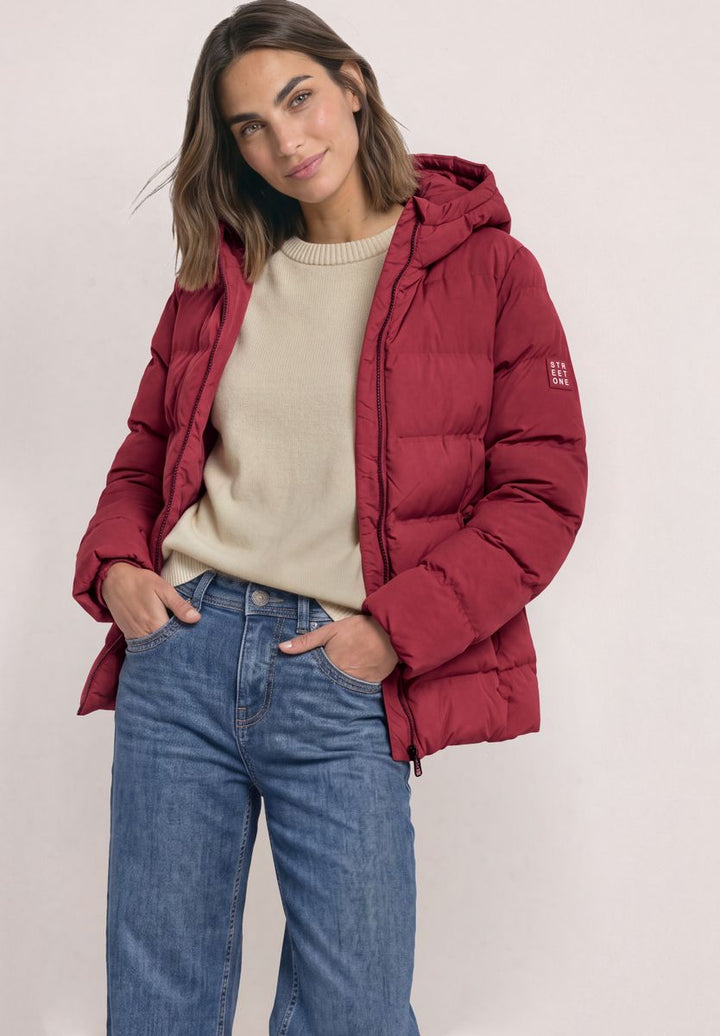 Kurze Jacke im Stepp-Look