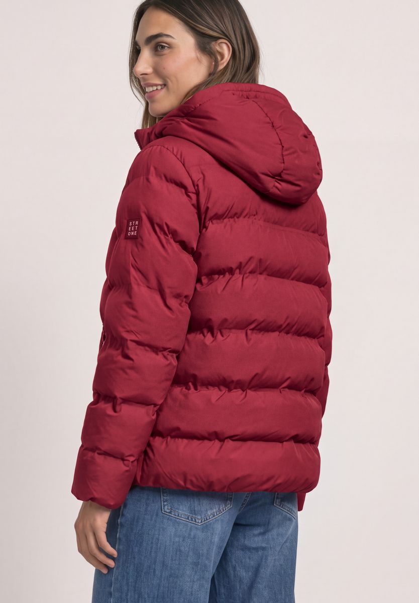 Kurze Jacke im Stepp-Look