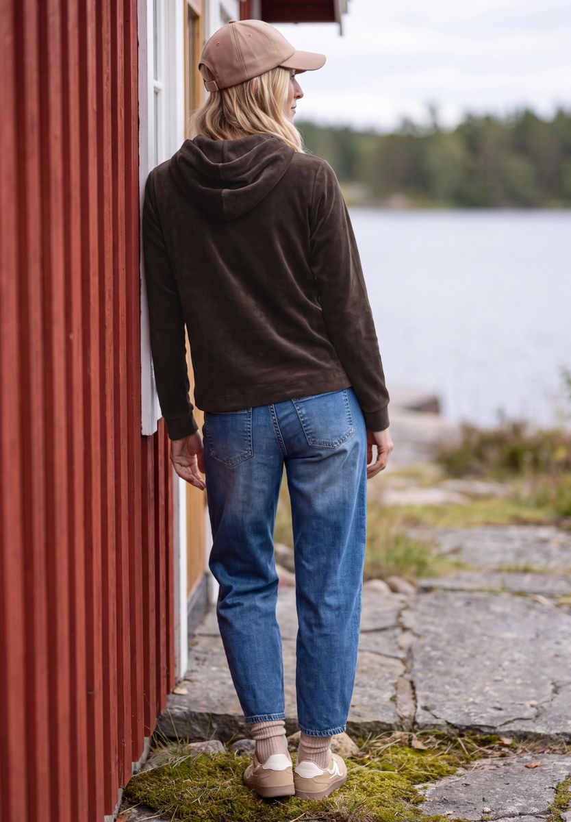 Langarm Shirt aus Cord mit Kapuze