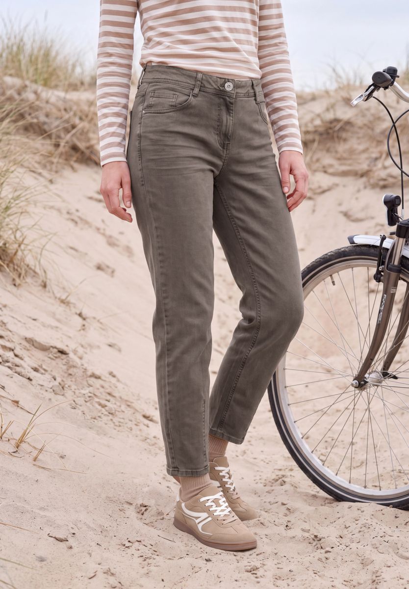 High Waist Barrel Leg Jeans im Loose Fit