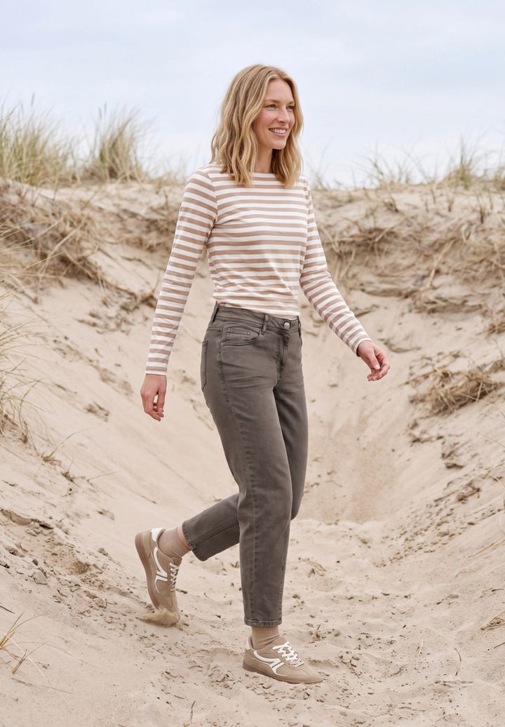 High Waist Barrel Leg Jeans im Loose Fit