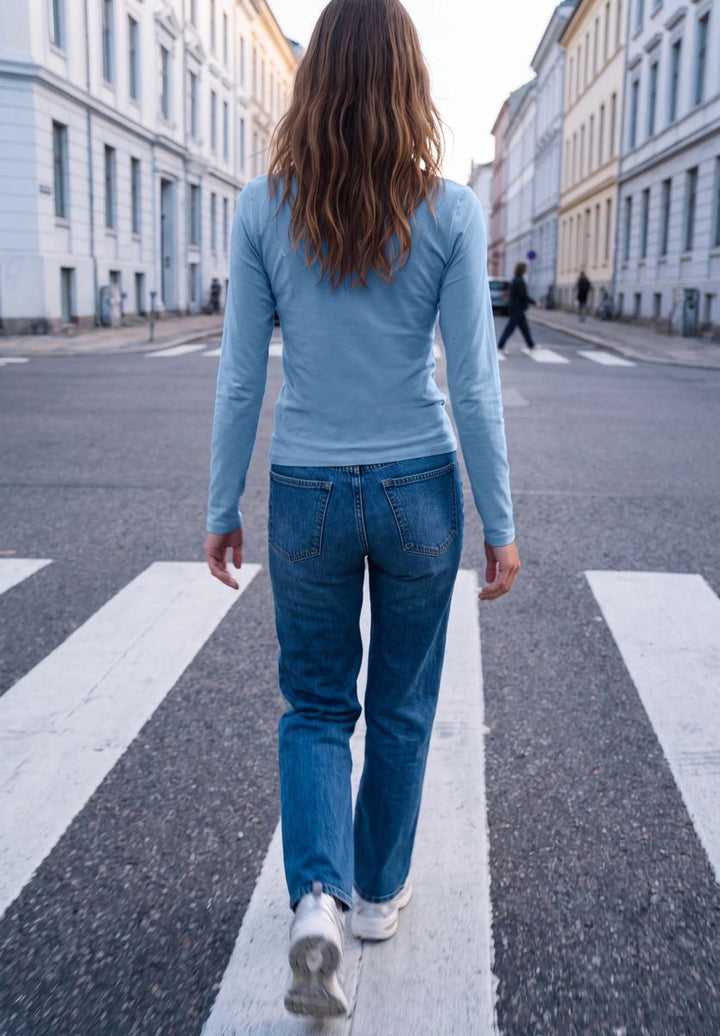 Basic Shirt in Unifarbe mit Rundhals