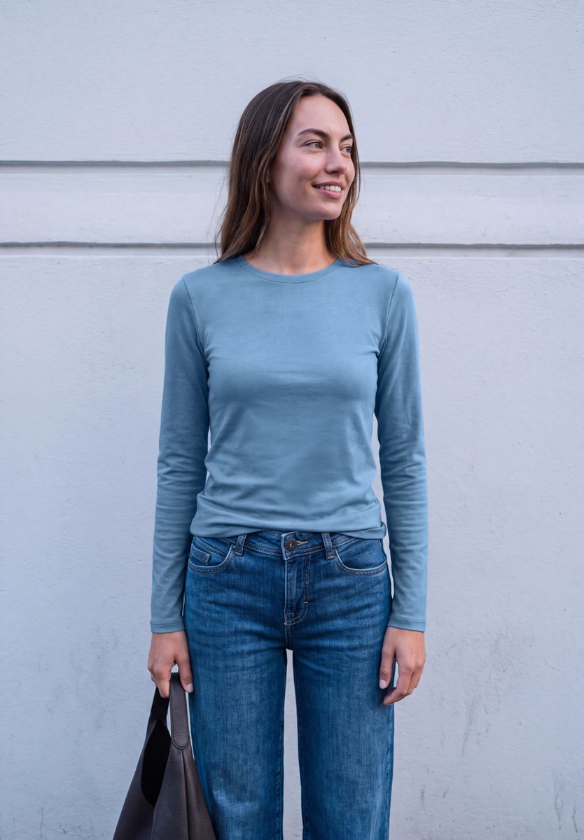 Basic Shirt in Unifarbe mit Rundhals