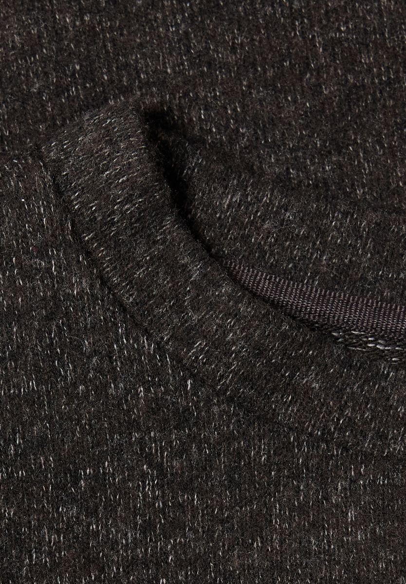 Langarm Shirt mit angeschrägter Layering-Kante