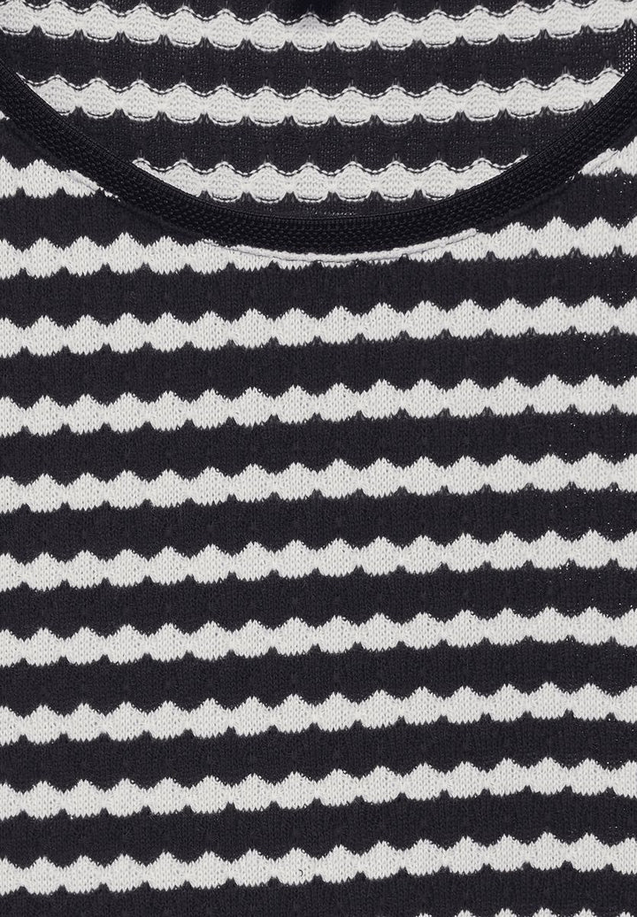 T-Shirt in Strickoptik
